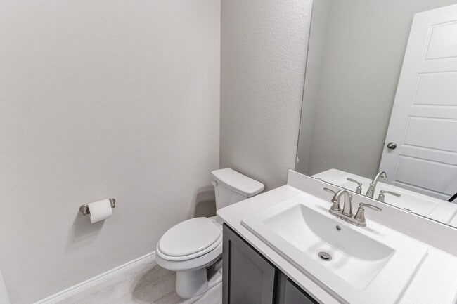Building Photo - 5933 Revere Dr