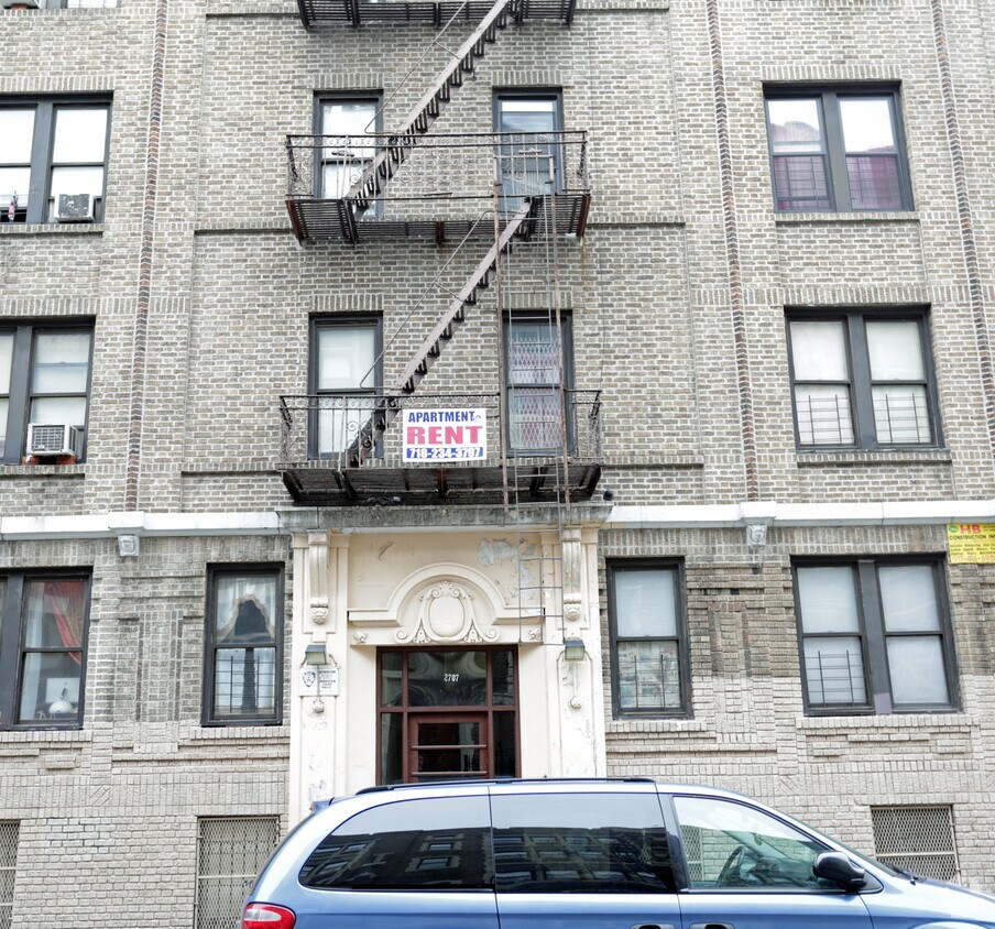 Building Photo - 2707 Briggs Ave