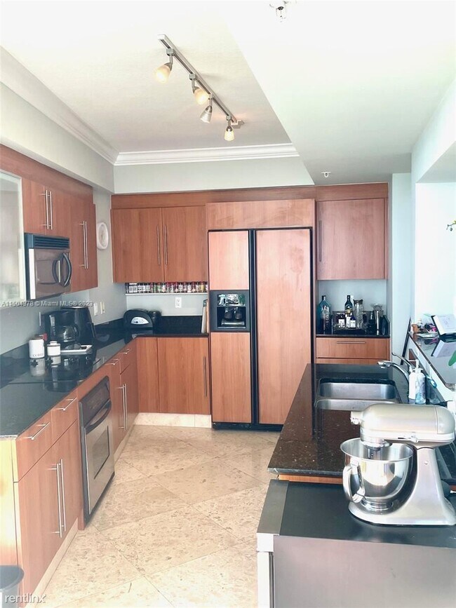 Building Photo - 3 br, 2 bath House - 335 S Biscayne Blvd A...