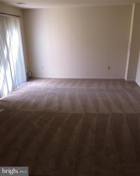 Foto del edificio - 47665 Comer Square