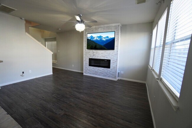 Foto del edificio - 12411 Oriole Lake Way