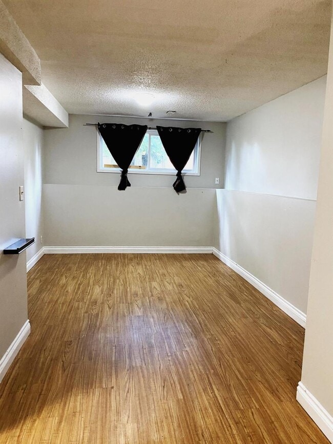 Building Photo - 1 bedroom in Prince George BC V2L 2H3