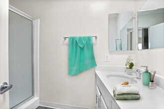 Interior Photo - Eastborne Avenue Apartments