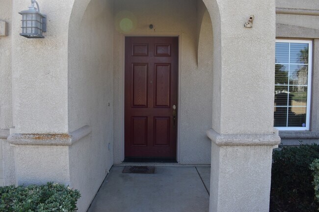 Building Photo - 11079 Malibu Ave