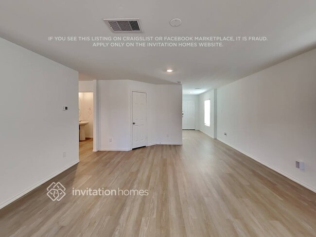 Building Photo - 18719 Charter Elm Dr