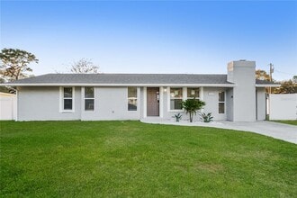 Building Photo - 4600 Sloan Ave Building Photo - 4600 Sloan Ave