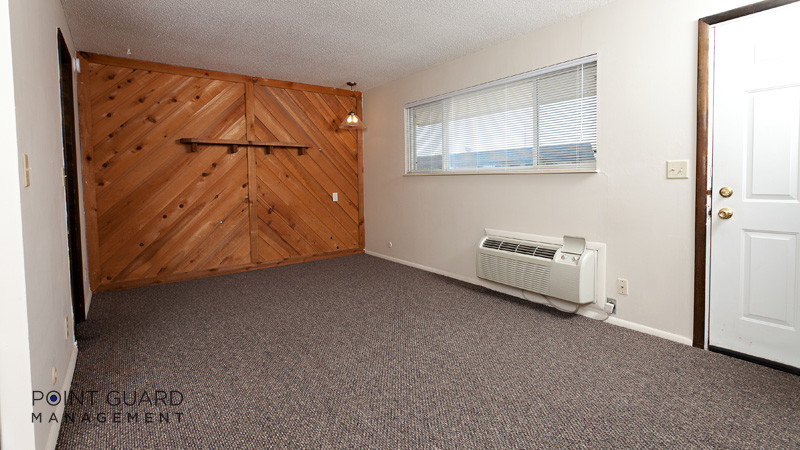 Primary Photo - 2727 N Amidon St