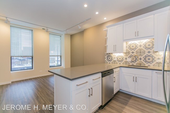 Foto del edificio - 2338 N Clark St