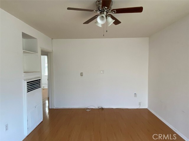 Building Photo - 2118 Cabrillo Ave