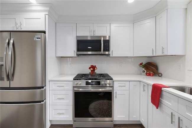 Foto del edificio - 33 Moorland Ave