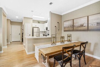 Building Photo - Harper's Crossing