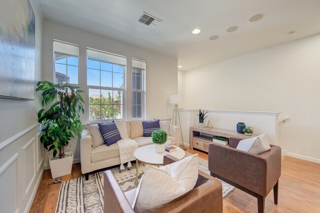 Foto del edificio - 1807 Trailside Cir