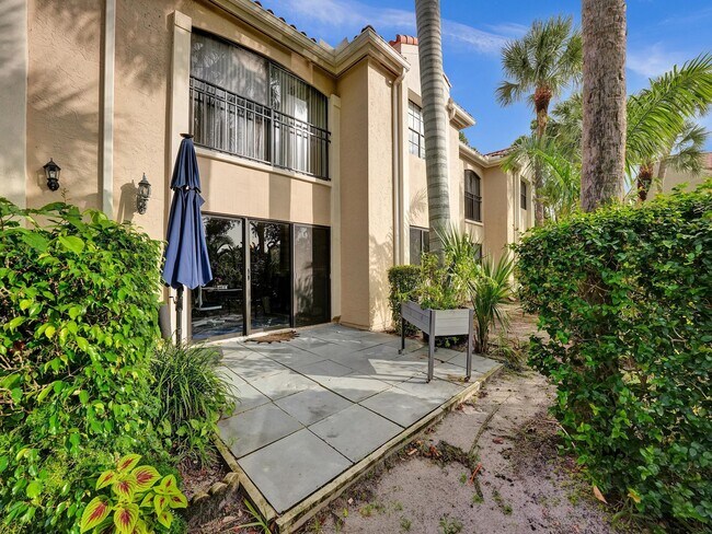 Building Photo - 6070 Verde Trail S