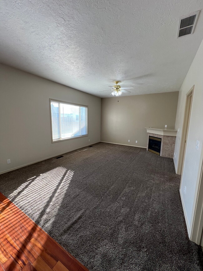 Building Photo - 2746 N Springtime Wy