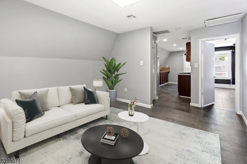 Foto principal - 867 S 17th St