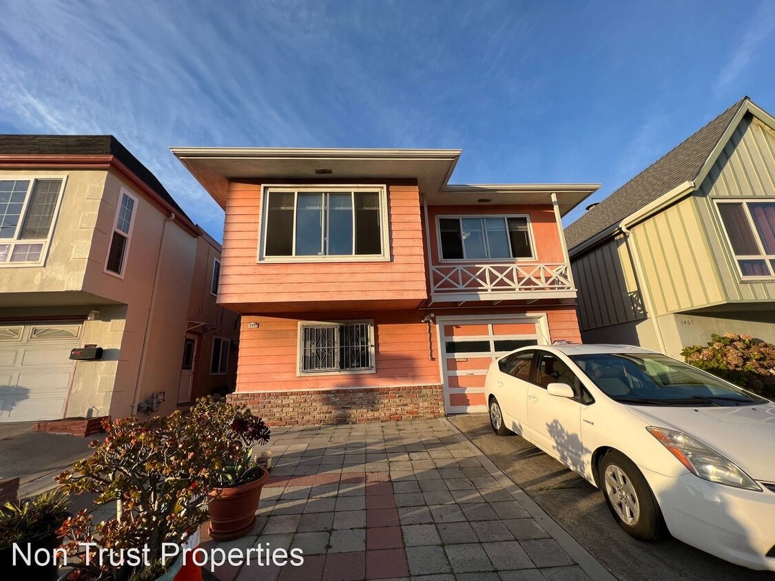 3 br, 2 bath House TA1457 Southgate Ave House Rental in Daly City