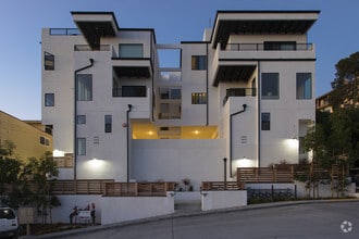 Building Photo - 5972 Lauretta St