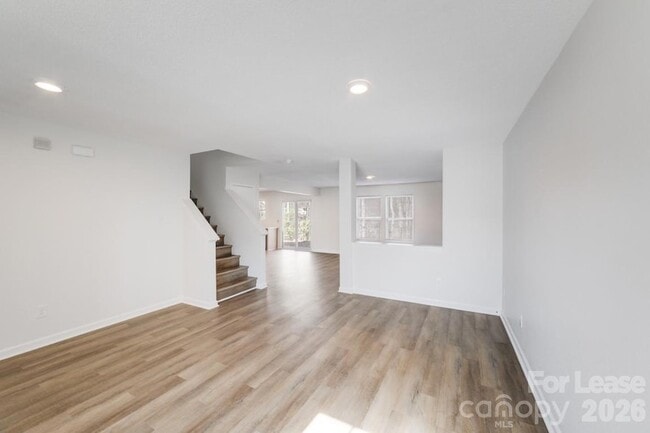 Building Photo - 776 Ladino Lane