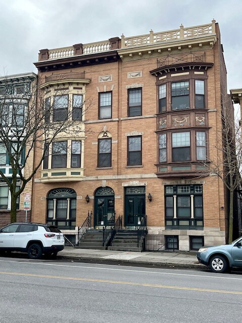 Building Photo - First Floor Bedroom with Washington Park View