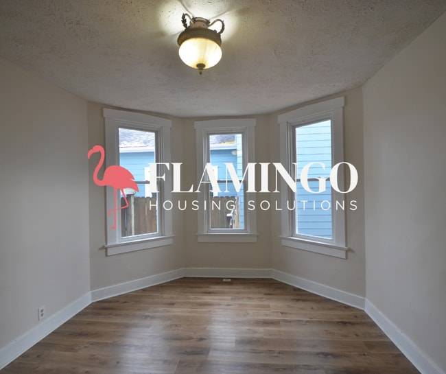 Building Photo - 22 Perrine St