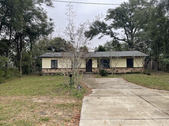 Foto del edificio - 1722 Norman Park Dr