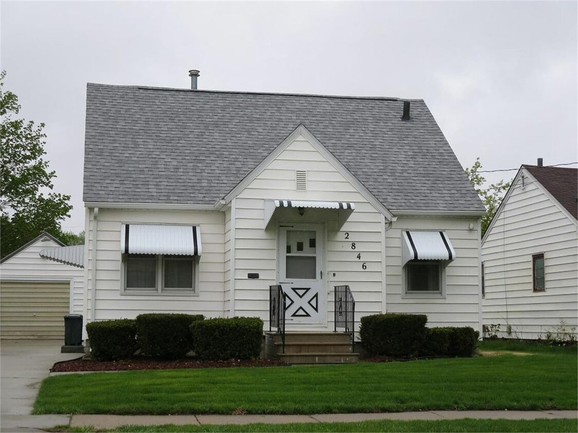 Primary Photo - 3 bedroom, 1 bath home in Waterloo