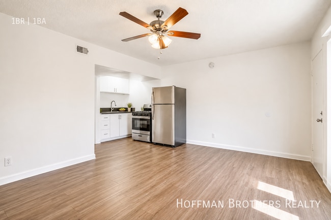 Building Photo - 4558 W 173rd St
