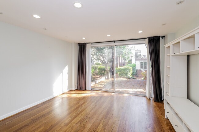 Foto del edificio - 847 3rd St SW