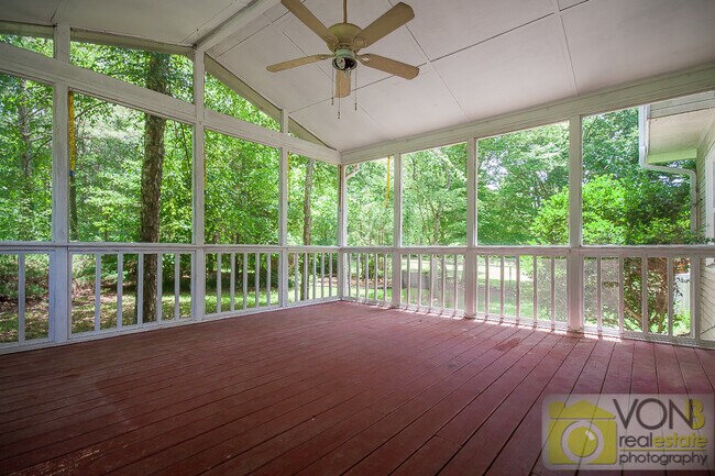 Foto del edificio - 5259 Spring Tide Ln