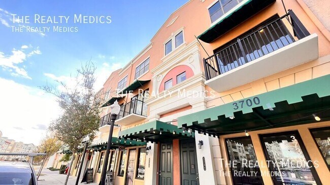 Foto del edificio - 3732 Avalon Park E Blvd