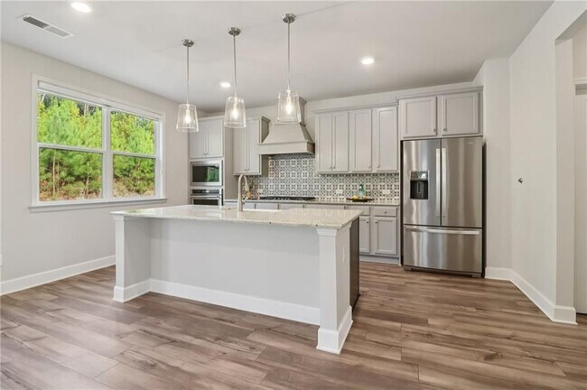 Building Photo - 3507 Creek Hollow