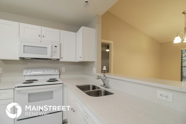 Building Photo - 5436 Britan Dr