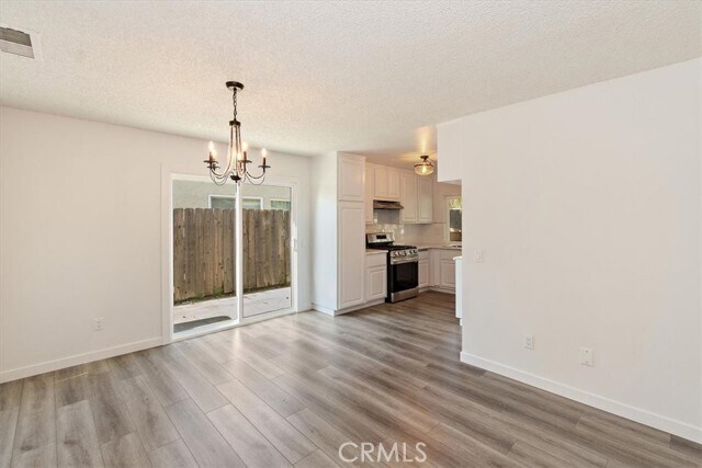 Foto del edificio - 19352 Silver Cir