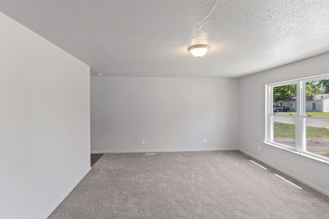 Building Photo - Newly Renovated 3 Bedroom home for Rent in Cahokia with garage!!!