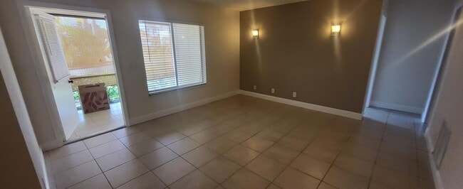 Building Photo - 4850 Sable Pine Cir