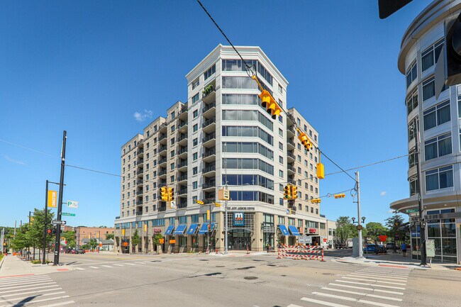 Foto del edificio - 111 N Ashley St