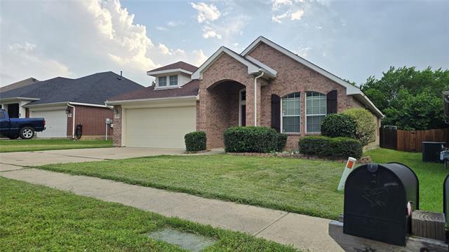 Building Photo - 4255 Fall Creek Dr