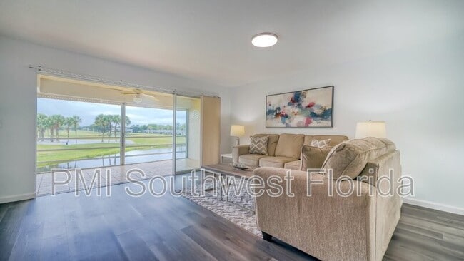 Foto del edificio - 6999 W Country Club Dr N