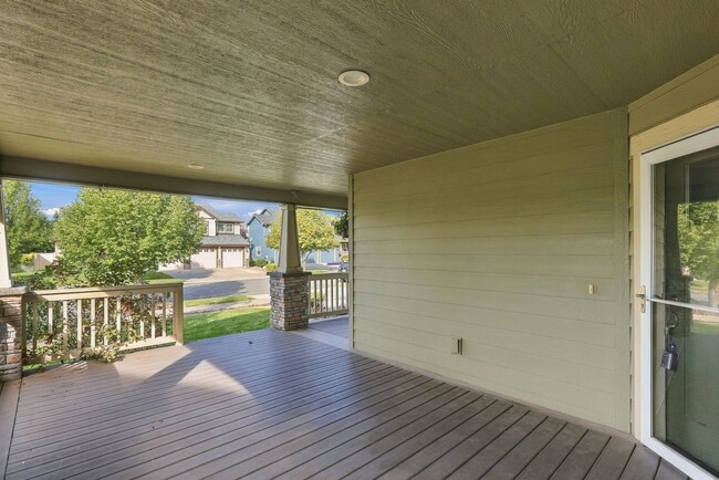 Building Photo - 1680 N Winchester Ct