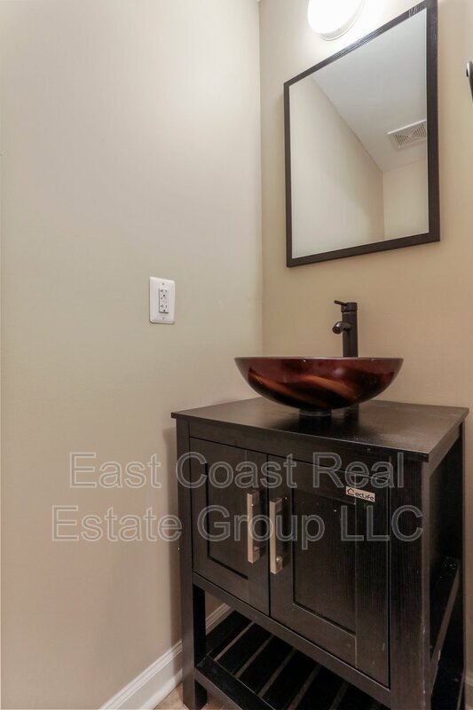 Foto del edificio - 202 Tidewater Ter