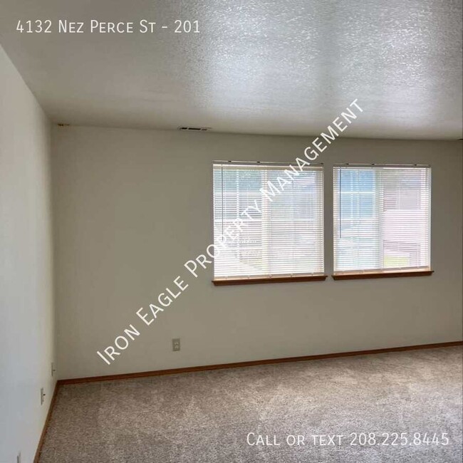 Foto del edificio - 4132 Nez Perce St