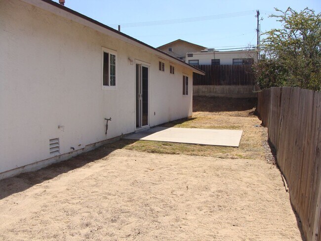 Foto del edificio - Charming Renovated 3 Bedroom/2 Bath Single Story Home! La Mesa! $3,500