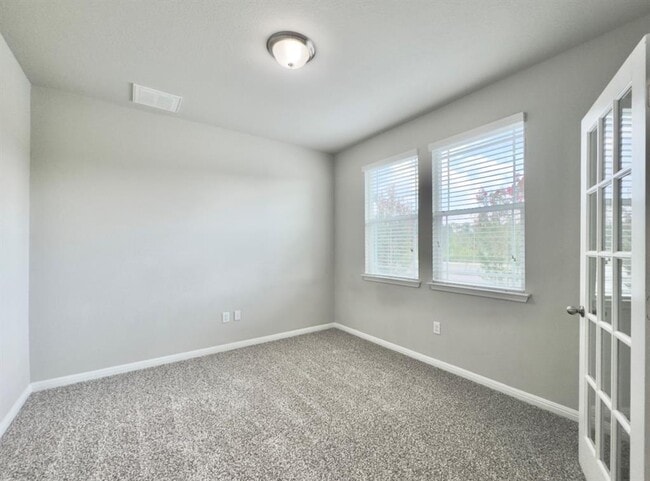 Building Photo - 308 Craters of the Moon Blvd