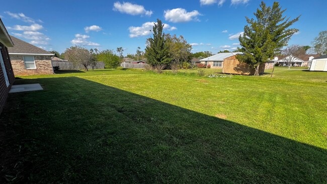 Building Photo - 1760 Abbey Loop