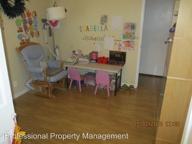 Building Photo - 4 br, 2 bath House - 124 Oriole Court