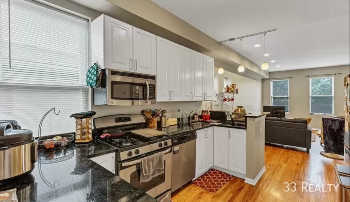 Foto principal - 2234 W Palmer St