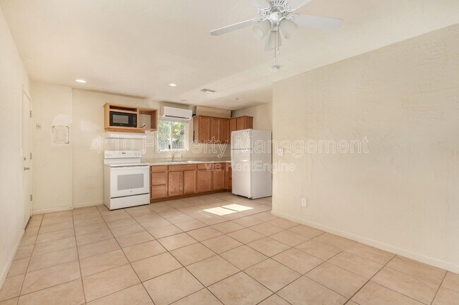 Foto del edificio - 1626 W Taylor St