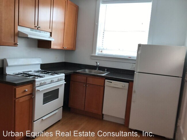 Foto del edificio - 1618 W Granville Ave