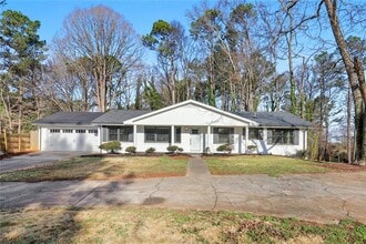 Building Photo - 2341 Rubart Dr