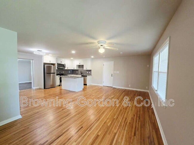 Building Photo - 200 Moncrief Ave